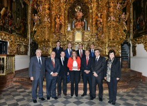 Susana Díaz, junto a los presidentes de los consejos y agrupaciones de Cofradías